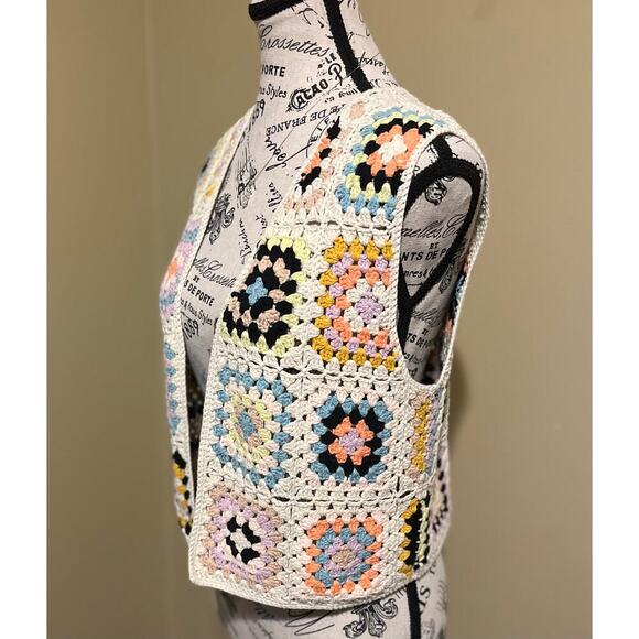 By Together Crochet Granny Square Cardigan Vest Women’s OS Cottagecore Boho EUC! - Picture 3 of 8